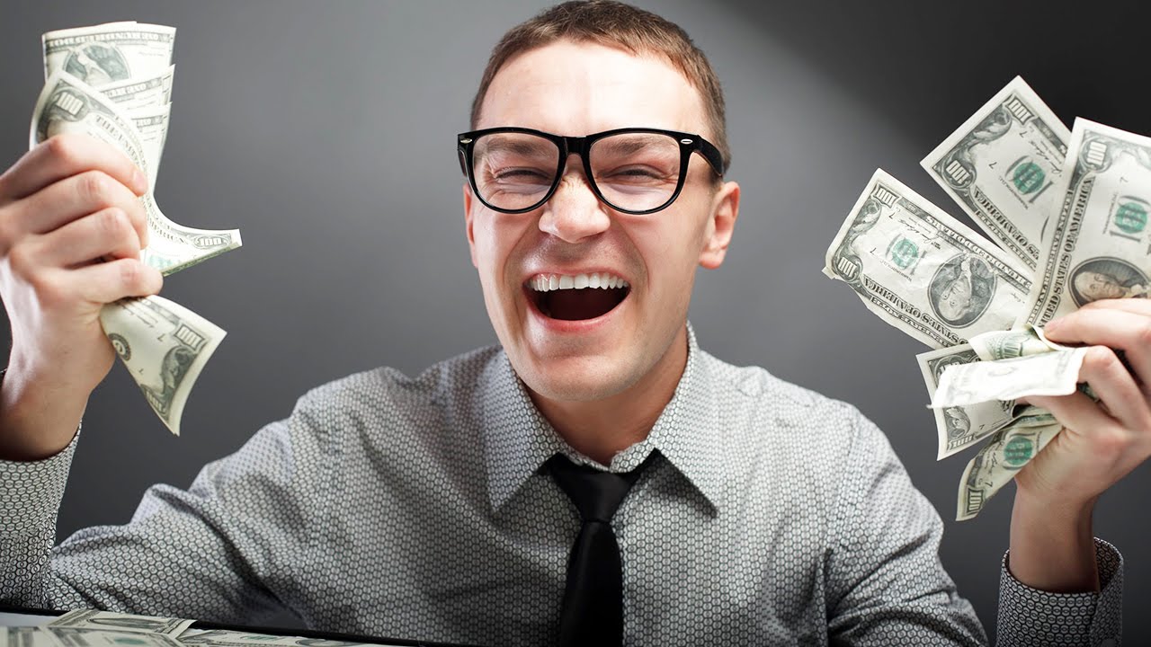 Lương cao và môi trường làm việc tốt: Nên chọn cái nào?